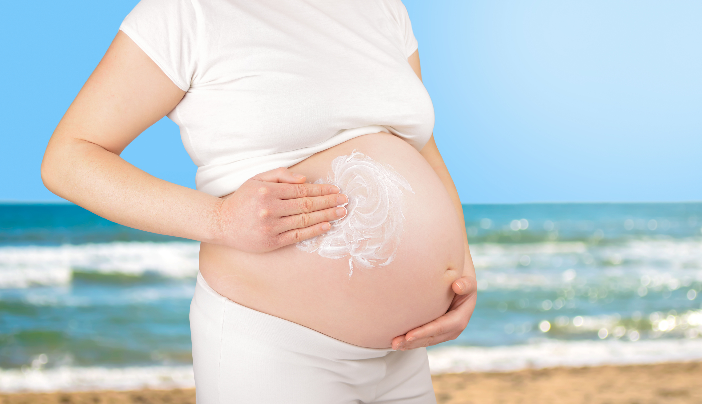 Gestantes: conheça os cuidados no uso de protetor solar e repelentes